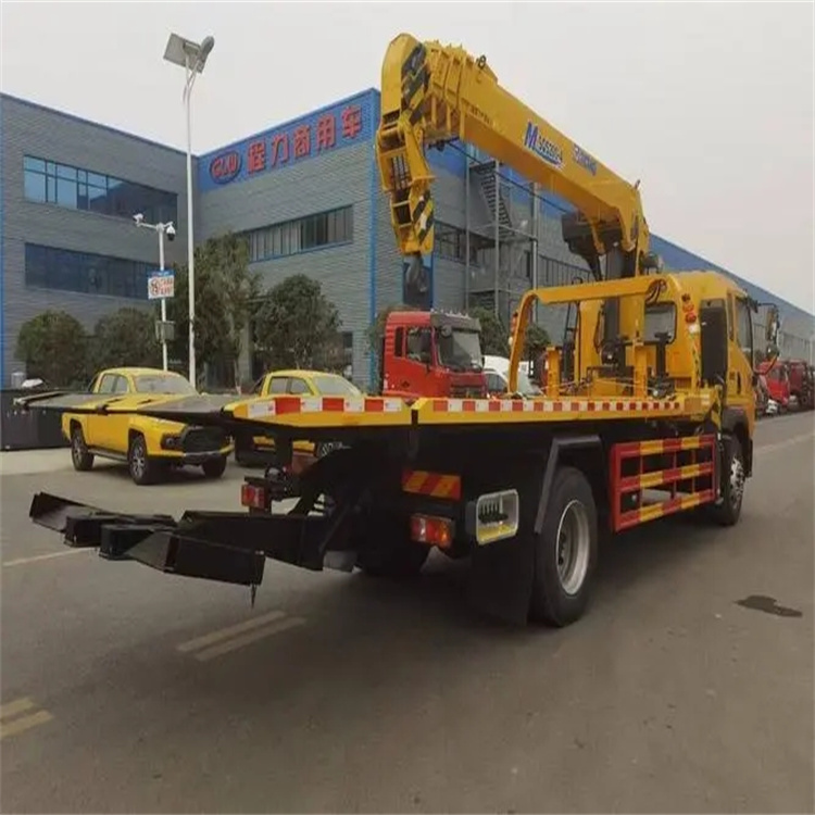 湖口县附近小随车吊出租电话，轻松解决搬运烦恼