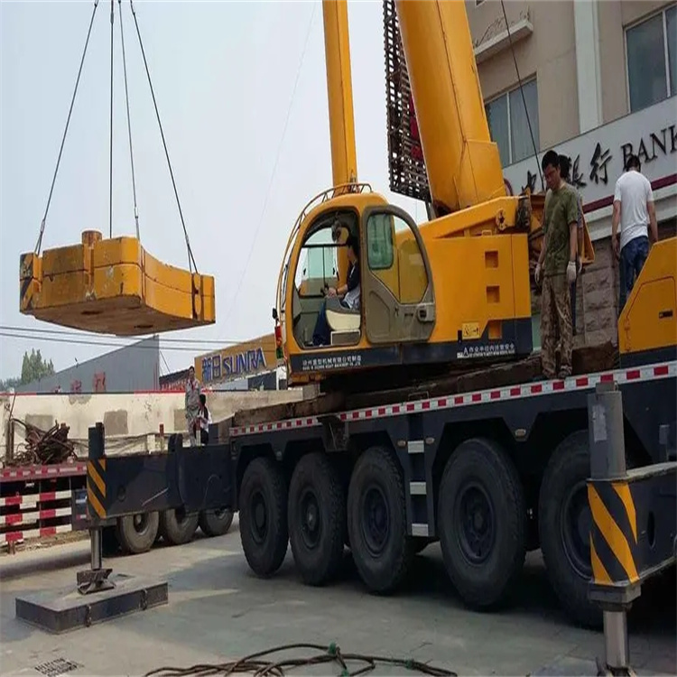 湖口县当地吊车出租|机器吊装|75吨|工厂搬迁服务